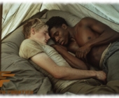 Zwei Twinks einander zugewandt schlafend im Zelt, Hand ruht an der sanften Ausprägung des anderen. Zwei Twinks einander zugewandt schlafend im Zelt, Hand ruht an der sanften Ausprägung des anderen.