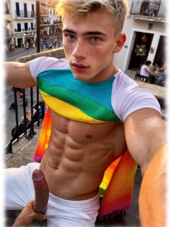 Blonder Twink beim Straßen-Karneval sitzend, fremde Hand umfasst seine Granitsäule der Lust. Blonder Twink beim Straßen-Karneval sitzend, fremde Hand umfasst seine Granitsäule der Lust.