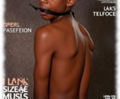 Magazin, Bond: Dunkelhäutiger Twink, Mund geknebelt, blickt über die Schulter. Magazin, Bond: Dunkelhäutiger Twink, Mund geknebelt, blickt über die Schulter.