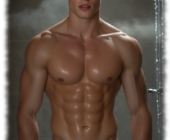 Blonder Twink unter Dusche, herunter gelassene Shorts geben das Lustpendel frei. Blonder Twink unter Dusche, herunter gelassene Shorts geben das Lustpendel frei.