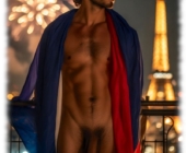 Junger Mann im nächtlichen Paris, Trikolore um den Schultern zeigt seinen Herold der Liebe. Junger Mann im nächtlichen Paris, Trikolore um den Schultern zeigt seinen Herold der Liebe.